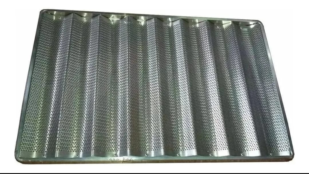 Bandejas de aluminio acanaladas de 45 x 70